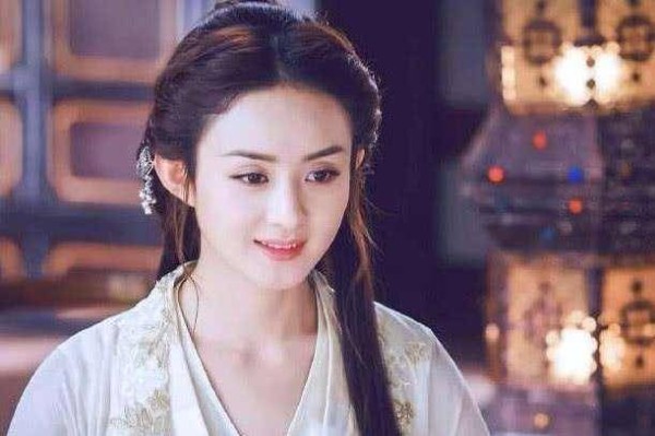 “小花”转型“大花”失败，赵丽颖该如何定夺