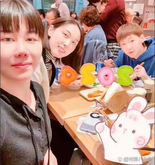 从投资视角看华语乐坛歌手商业价...@村里八个卦的动态