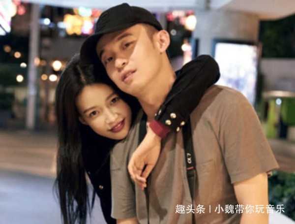 结婚最早的4对明星夫妇:孙怡24岁生娃,而她没毕业就被求婚