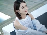 组图:赵丽颖笑得好甜!《倾城时光》将播曝新剧照