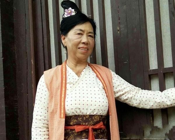 张美娥现在片酬多少 67岁最丑星女郎张美娥成名后身份暴涨