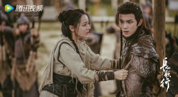 《长歌行》：女主<a style='color:#f10404;' href='https://www.mingxing.cc/tags-1894.html ' target='_blank'>迪丽热巴</a>被女配赵露思彻底碾压<strong></p> <p>赵露思</strong>？