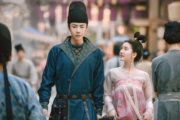 《长歌行》：女主<a style='color:#f10404;' href='https://www.mingxing.cc/tags-1894.html ' target='_blank'>迪丽热巴</a>被女配赵露思彻底碾压<strong></p> <p>赵露思</strong>？