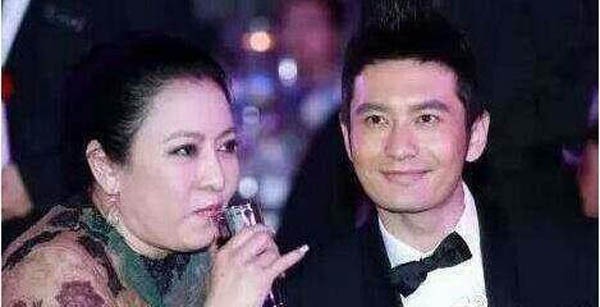 黄晓明为什么那么有钱 地位这么高成是娱乐圈大哥级别人物