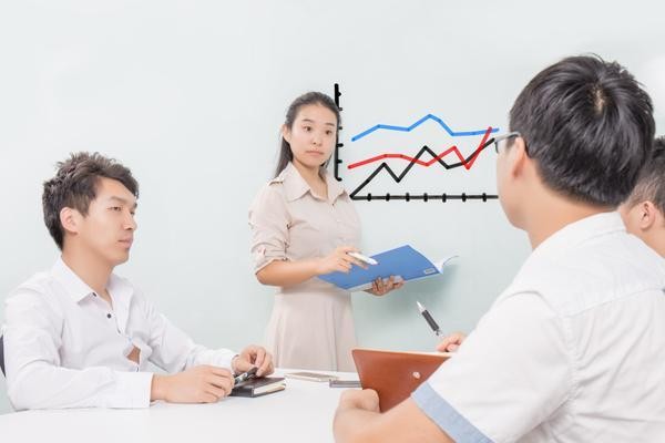 明星全网资源整合营销方案：打造最曝光效果的策略
