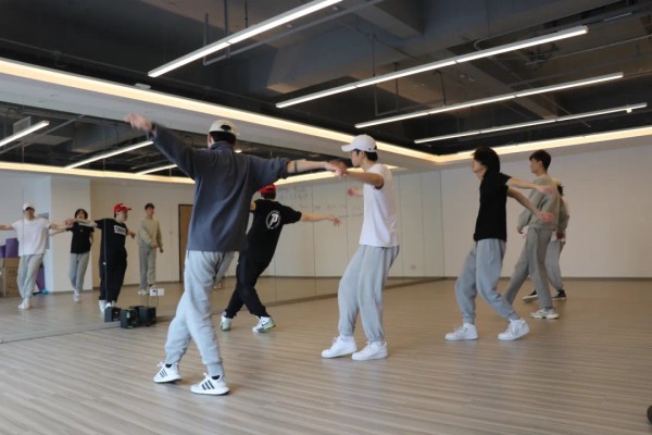 北京梦想青春音乐2021唱作人暑期班，火热招生中