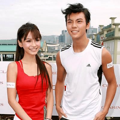 从男神<a style='color:#f10404;' href='https://www.mingxing.cc/tags-616.html ' target='_blank'>陈伟霆</a><strong></p> <p><a style='color:#f10404;' href='https://www.mingxing.cc/tags-616.html ' target='_blank'>陈伟霆</a></strong>，看星座爱情！