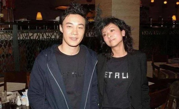 杨千嬅和<a style='color:#f10404;' href='https://www.mingxing.cc/tags-83.html ' target='_blank'>陈奕迅</a>的错过<strong></p> <p><a style='color:#f10404;' href='https://www.mingxing.cc/tags-83.html ' target='_blank'>陈奕迅</a></strong>，情人最后难免成为朋友