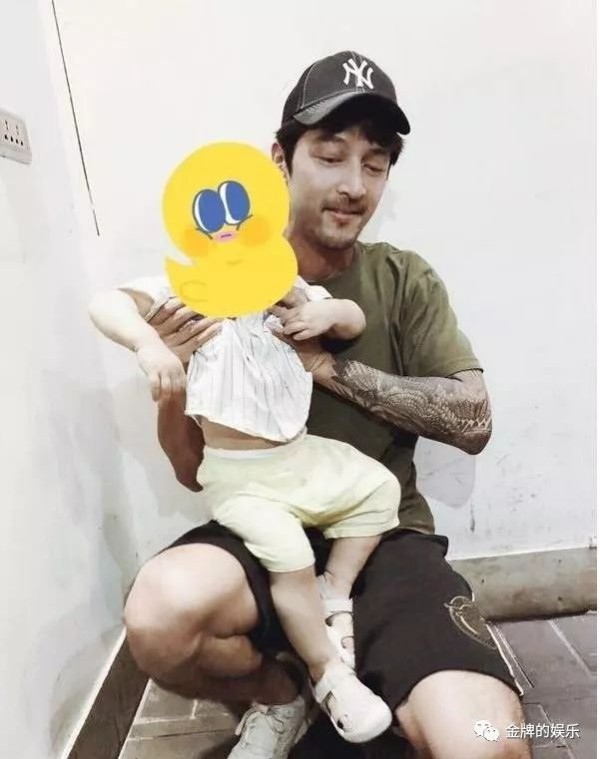 胡歌近照颜值崩塌？网友：再丑也是姐一辈子得不到的男人
