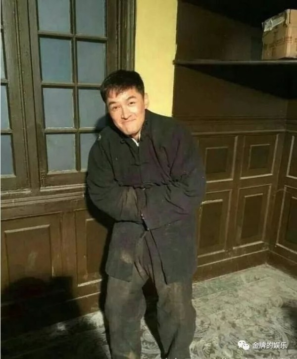 胡歌近照颜值崩塌？网友：再丑也是姐一辈子得不到的男人