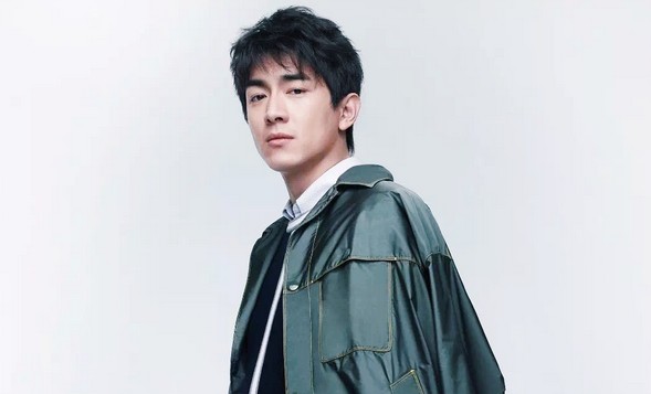 what!!!林更新微博撩凤姐 被约纽约逛公园只敢网上聊不敢见面