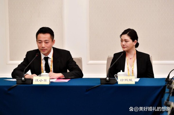 大S背后团队公关能力遭质疑，媒体人分析其现场直播表现