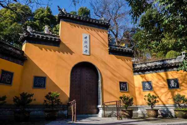 探索婚姻缘分的奥秘，从星座到心理学的多元视角-第2张图片-中华算命网