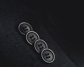 女士西服品牌小西服，时尚选择背后的故事