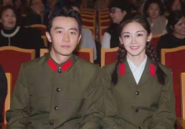 冯小刚选角，看到一群浓妆艳抹穿时尚的人发飙：我这不是夜总会