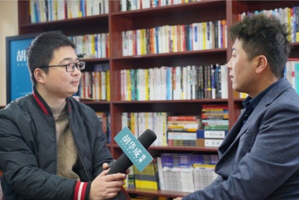 中视频研究专家王洪东：明星下海抢食网红市场，网红出路只有一个