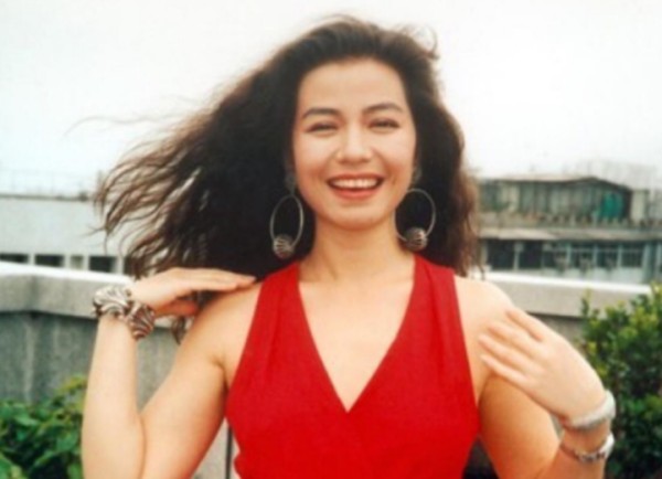 赖小民与女明星，微小起步，星途璀璨