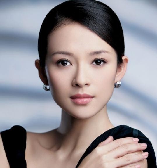 盘点明星如何耍大牌：有的空运矿泉水洗澡，有的警车开道取衣服