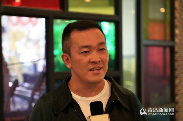 对话时装周新锐设计师 揭秘"明星爆款"背后的故事