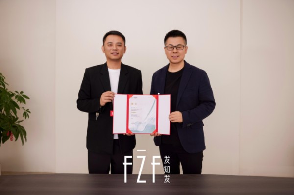从明星红毯到生活日常：发知发携手谈天老师让假发变身时尚单品