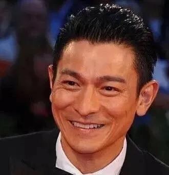 高圆圆因风水嫁给赵又廷 刘德华改风水得影帝 为何明星都信这个
