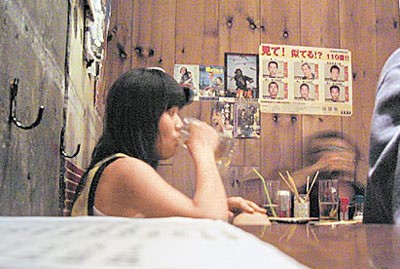 陈乔恩洋男友夜店泡妞否认情变称有报备(组图)