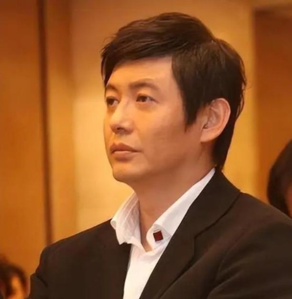 程前：央视旧梦与新舞台，他如何从“金饭碗”到短视频网红？