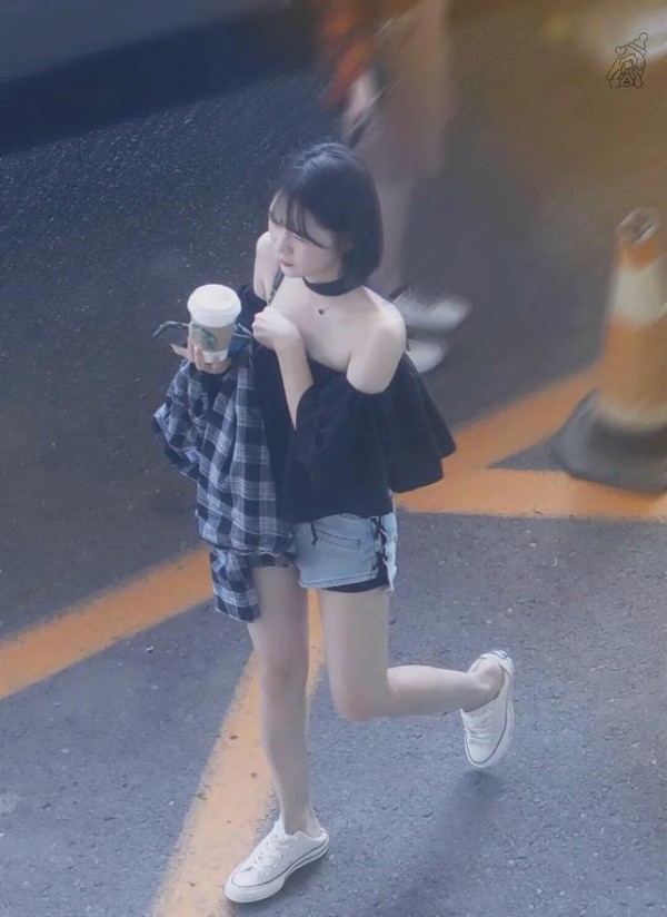 明星包装到底有多吓人？段奥娟的成功蜕变，就是明星包装的缩影！