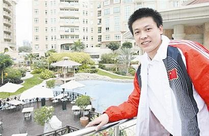 翟彦鹏不言告别却胜似告别未来不明或进军演艺圈