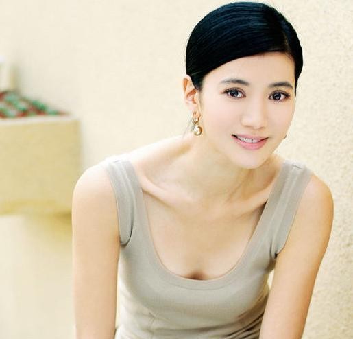 盘点那些勇于承认“潜规则”的女明星，娱乐圈太乱了！