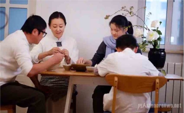 孙楠一家每月租房700元