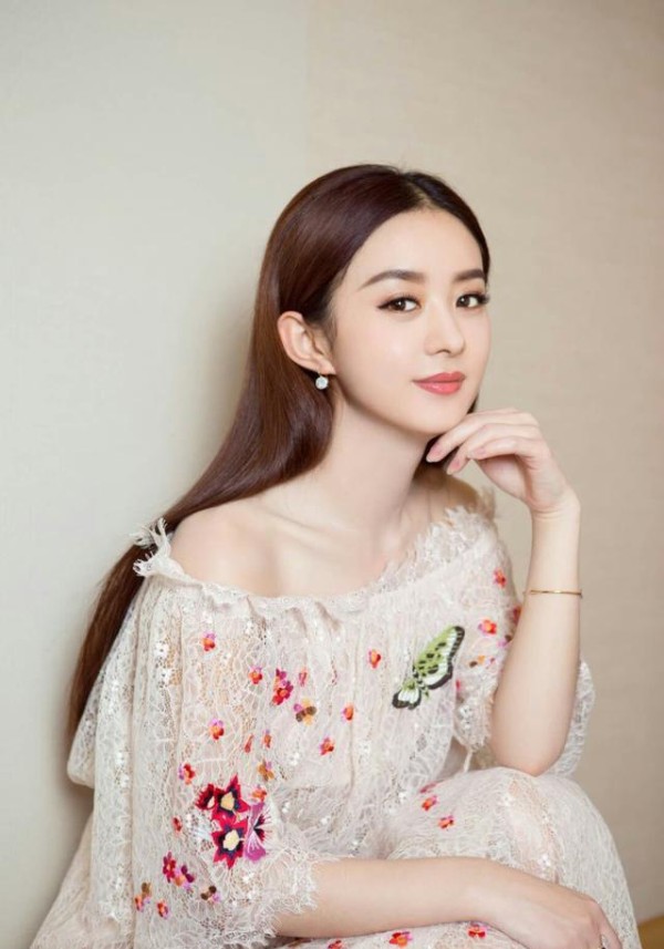 2017明星势力榜Top10: 鹿晗赵丽颖迪丽热巴获前三甲, 胡歌落榜!