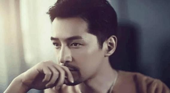 2017明星势力榜Top10: 鹿晗赵丽颖迪丽热巴获前三甲, 胡歌落榜!