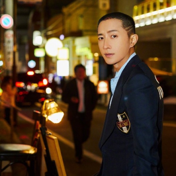 @韩庚 我在#明星势...