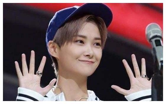 历届超女冠军 李宇春尚雯婕大红大紫 段林希圈九等却鲜为人知