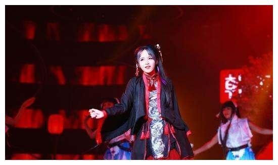 历届超女冠军 李宇春尚雯婕大红大紫 段林希圈九等却鲜为人知