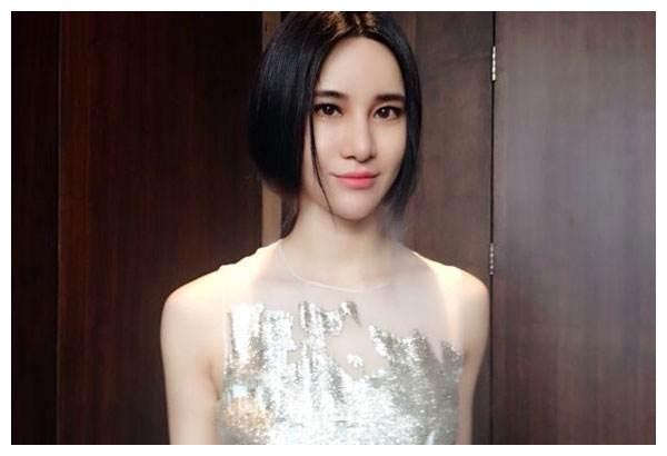 历届超女冠军 李宇春尚雯婕大红大紫 段林希圈九等却鲜为人知