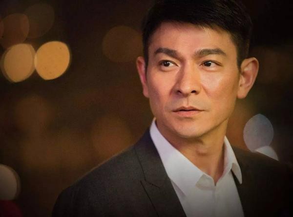 中国演员片酬排行榜出炉，女演员杨幂第一，最后一名出人意料