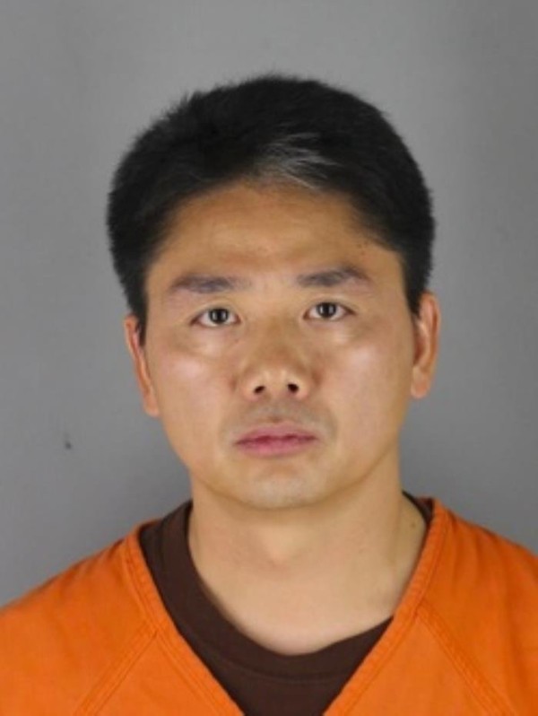 刘强东:简历个人资料 性侵被捕：刘强东明尼苏达州事件