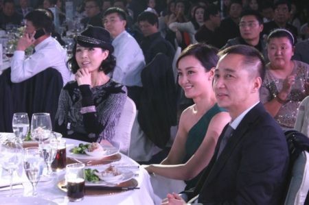 赵子琪，路金波夫妇