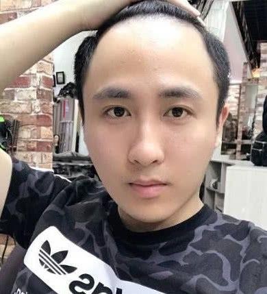 家里真的“有矿”的4大网红：第三是明星的老板，前二背景太强！