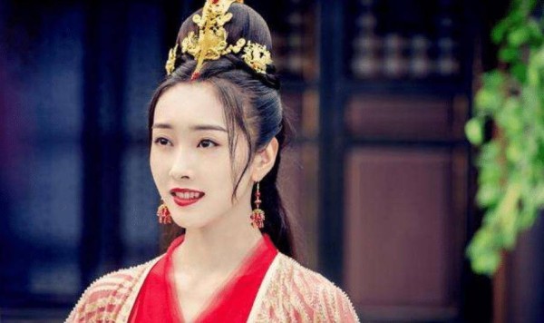 宣璐演古装美人大红，继陈情令后又宣布新作，换公司后更有前途