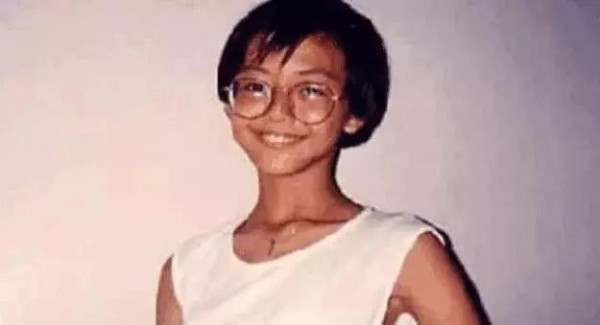盘点九位明星刚出道的样子,王俊凯有点土,迪丽热巴非常令人意外