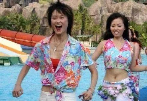 盘点九位明星刚出道的样子,王俊凯有点土,迪丽热巴非常令人意外