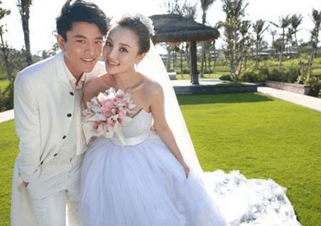 贾乃亮家庭背景强大, 李小璐当初选择和他在一起的真实原因曝光
