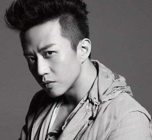 娱乐圈中演而优则导的明星的5个年轻导演，谁是你心中的好导演
