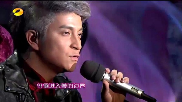 吉杰热情演绎《烧》，朗朗上口的民族化唱腔，个性鲜明过耳难忘