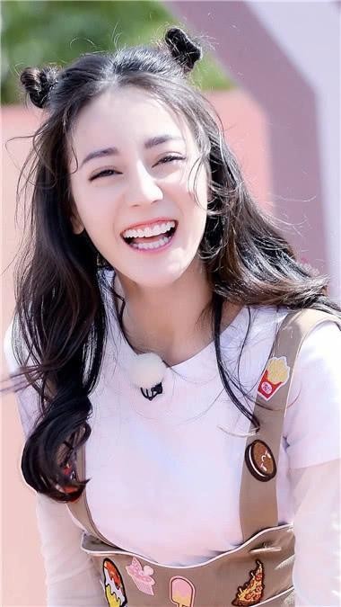 男星抢着合作的4位女演员，迪丽热巴上榜，最后一位从小看到大