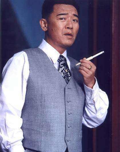 男星演反派，胡歌勉强60分，梁家辉80分，网友：他120分都太少