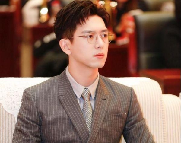 《人民日报》影响力演员榜：杨幂、李现、罗云熙、雷佳音、马伊